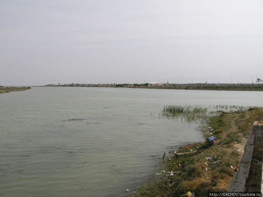 Слияние двух рек Провинция Басра, Ирак