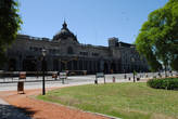 Здание вокзала само по себе является достопримечательностью Буэнос-Айреса