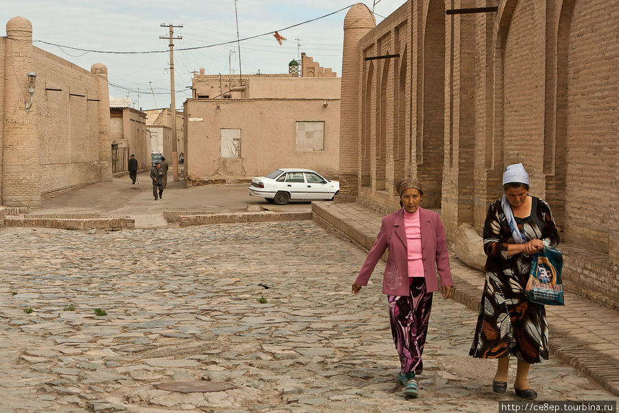 Прогулка по городу и его башням. Часть первая Хива, Узбекистан