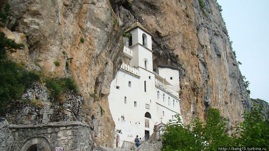 Введенская церковь девы Марии монастырь Острог, Черногория
