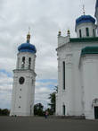 Вид собора с колокольней