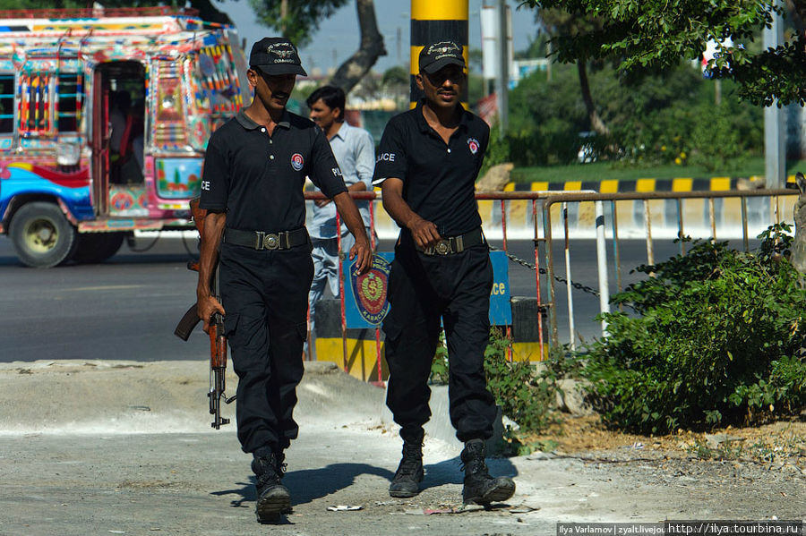 Полиция. Карачи, Пакистан