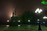 Памятник основателю города Владимира князю Владимиру Красное Солнышко и Святителю Федору.