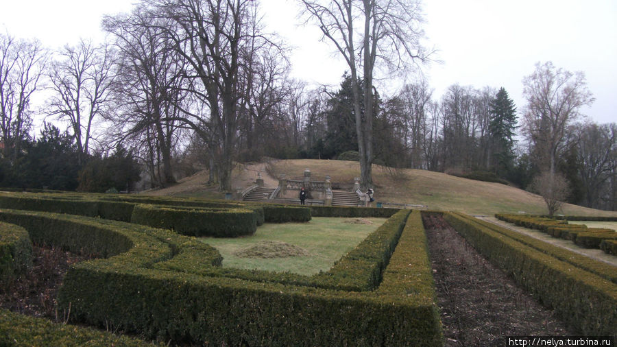 Королевские сады у замка Глубока Прага, Чехия