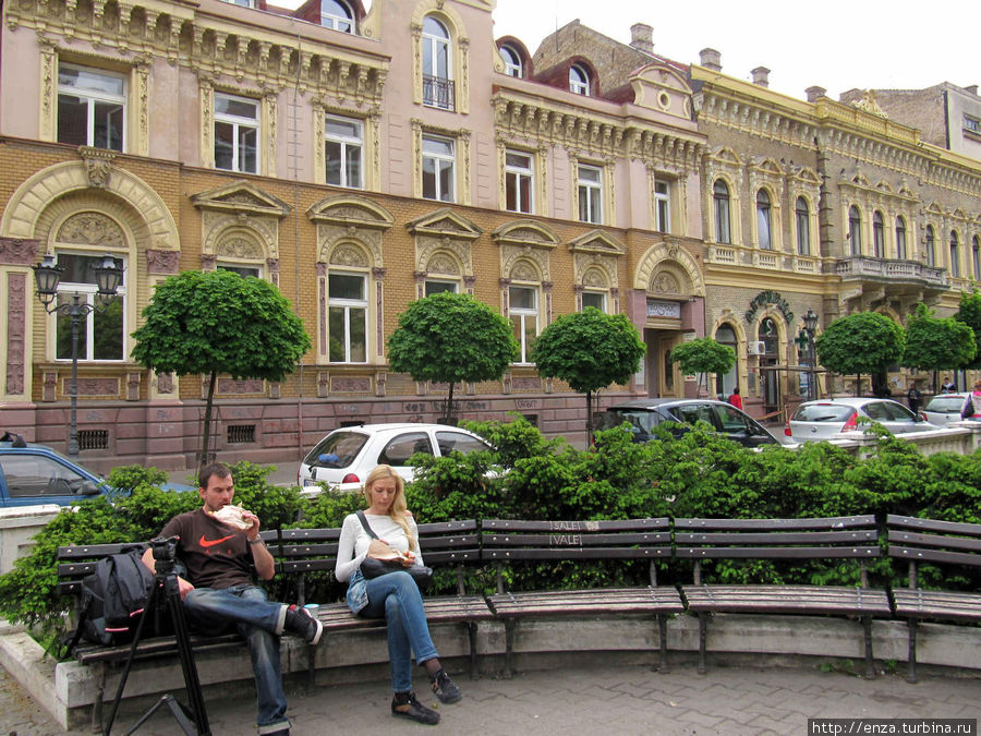 Площадь молодоженов. Нови-Сад, Сербия