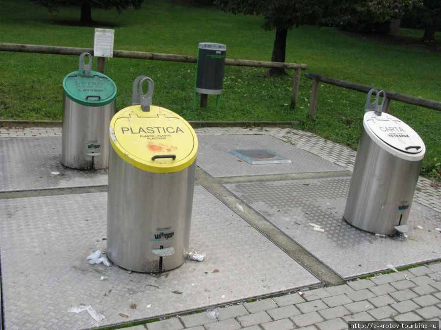 разделение мусора Белладжо, Италия