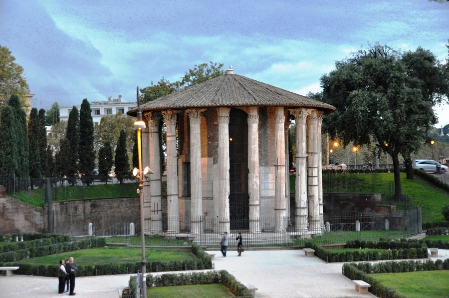 Храм Весты / Tempio di Vesta
