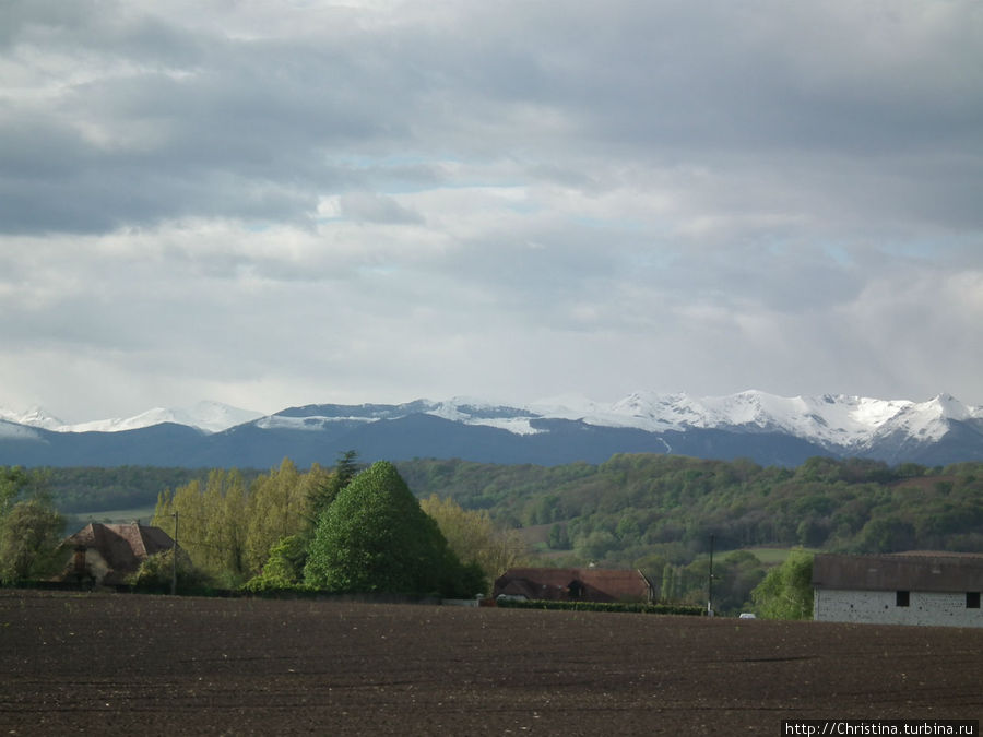 В поисках компрачикосов Юг-Пиренеи, Франция В поисках компрачикосов Юг-Пиренеи, Франция