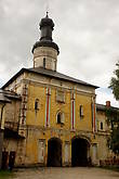 Кирилло-белозерский монастырь. Надвратная церковь 1572