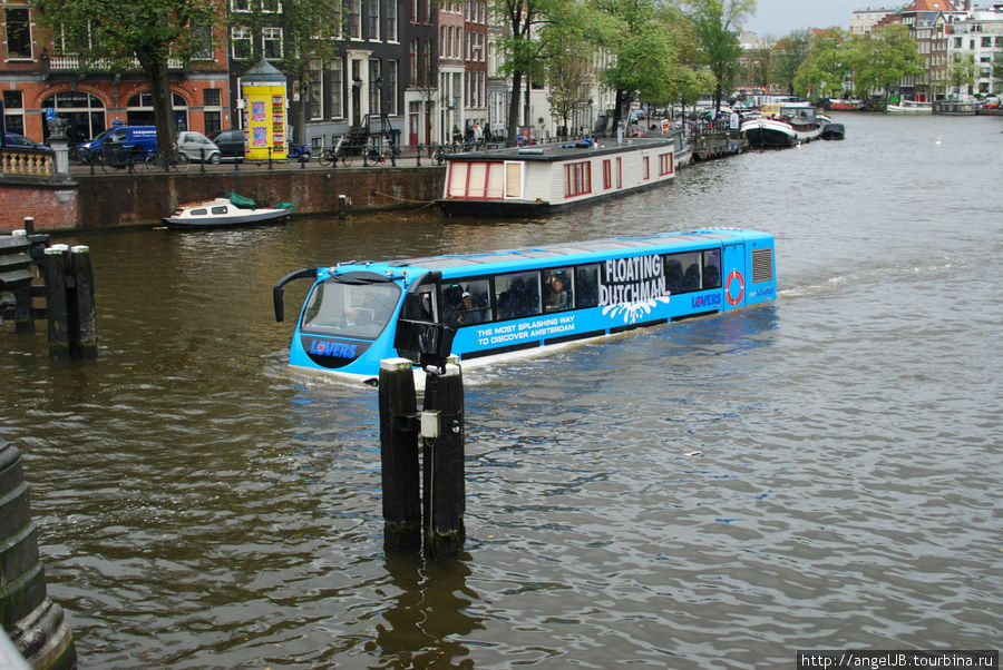плавающий автобус — экскурсии по каналам Амстердама Амстердам, Нидерланды