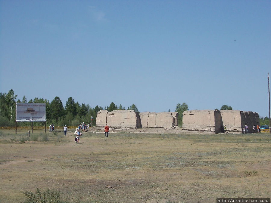 Храм Устуу-Хурээ в 6 км от города (древний храм, остатки) Чадан, Россия