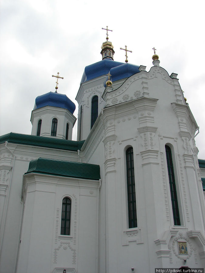 Храм Пресвятой Троицы на Троещине Киев, Украина