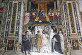 Цикл фресок о жизни и деяниях Энеа Сильвио Пикколомини, папы Пия II, в библиотеке Сиенского собора. Папа Пий II причисляет Екатерину Сиенскую к лику святых