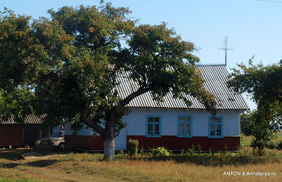 Еще один жилой дом. Новоукраинка, Украина