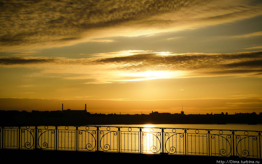 Рассвет с Троицкого моста Санкт-Петербург, Россия