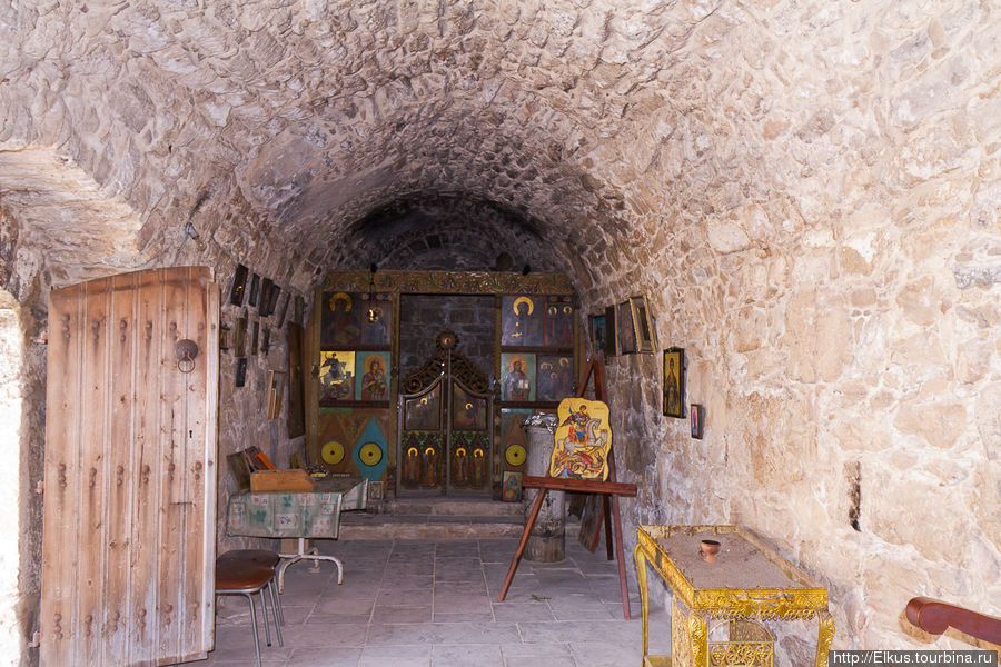 Св. Георгий. Пляж и храм. Пейя, Кипр