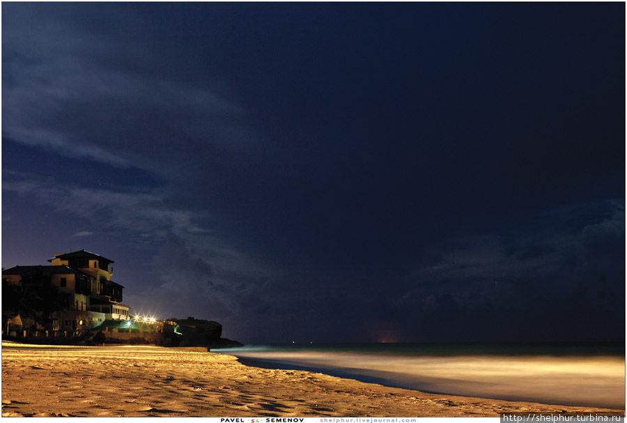 Дом Дюпона ночью. Дом Дюпона ночью.