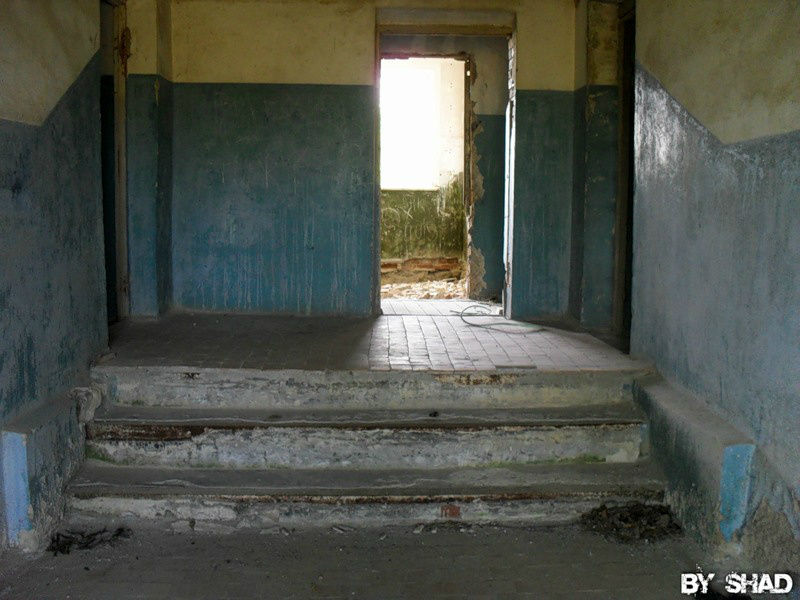 Заброшенные помещения возле Крылосовского карьера Первоуральск, Россия
