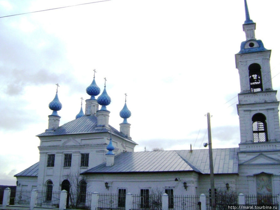 Церковь Успения Пресвятой Богородицы в селе Домнино Домнино, Россия