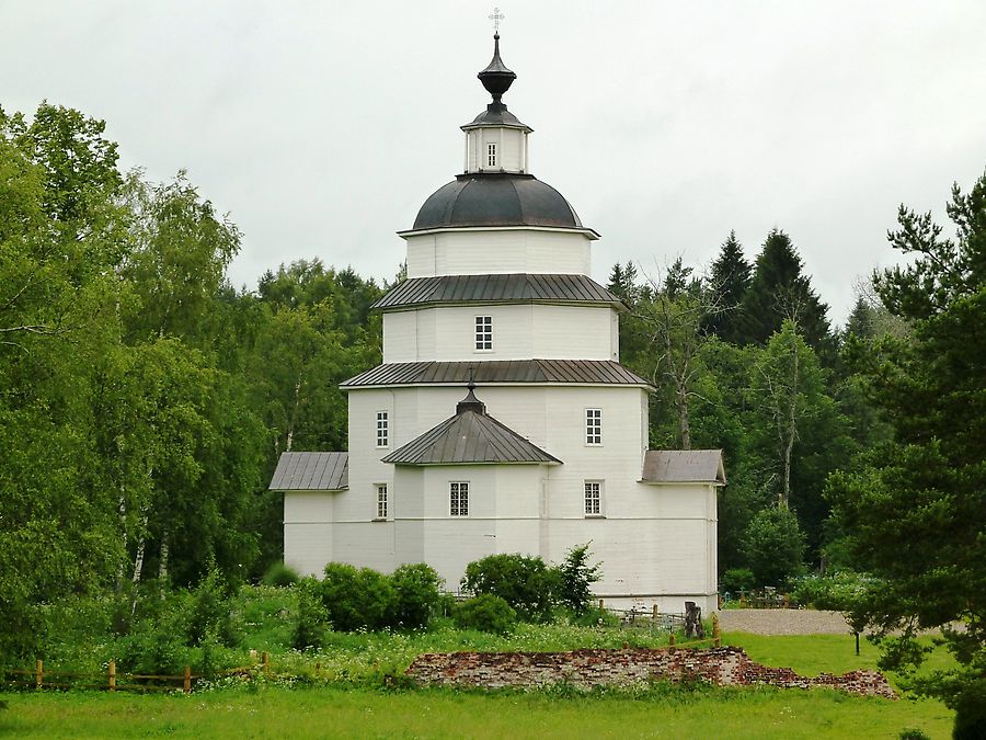 Церковь пророка Илии Кириллов, Россия