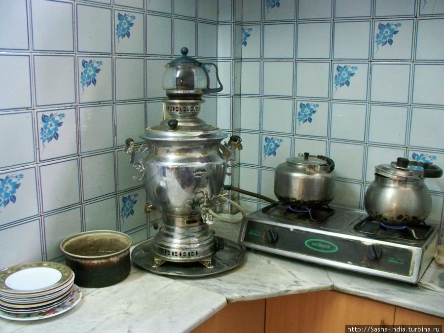 На кухне гостиницы есть самовар (!) Тегеран, Иран