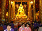 Пиьсанулок. Храм Пхра Си Раттана Махатхат с Буддой Пхра Будда Чинарат.