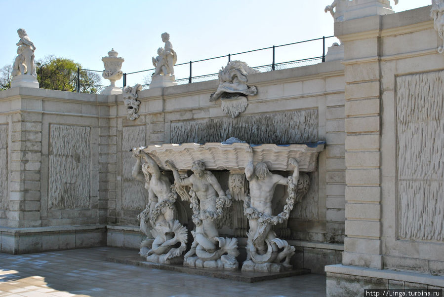 Апрель. Бельведер Вена, Австрия Апрель. Бельведер Вена, Австрия