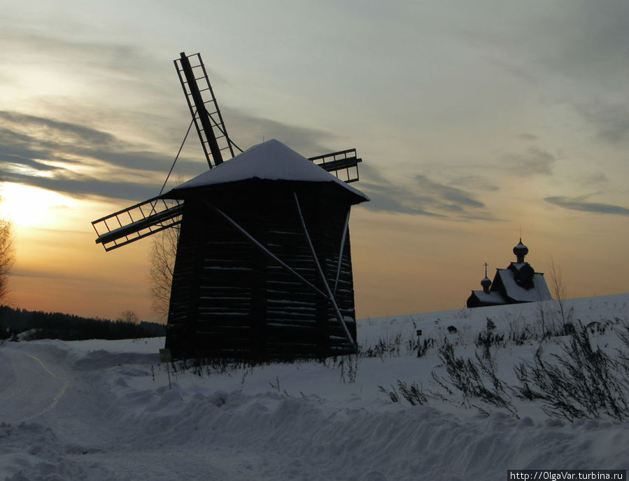 Ветряная мельница принадлежала Кузьме Рахманову из деревни Шихири. Слово Ветряная мельница принадлежала Кузьме Рахманову из деревни Шихири. Слово