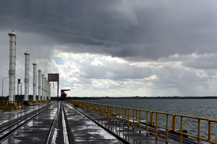 Вид с дамбы Вид с дамбы