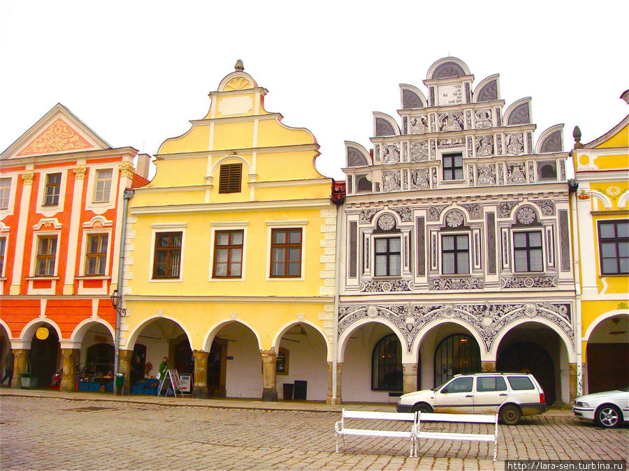 Телч, дом в технике сграфитто, принадлежавщий мэру. Телч, дом в технике сграфитто, принадлежавщий мэру.