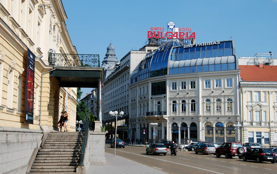Центр города — бул. Царь 