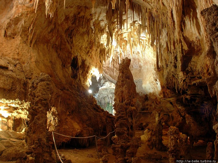 Фиговая пещера. Арбатакс, Италия