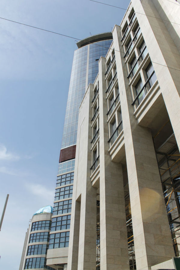 Hilton теперь будет и в Киеве Киев, Украина Hilton теперь будет и в Киеве Киев, Украина