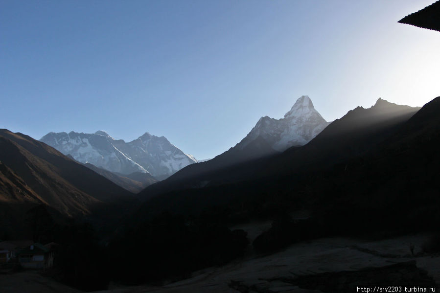 Вид на АмаДаблам из Тенгбоче Непал