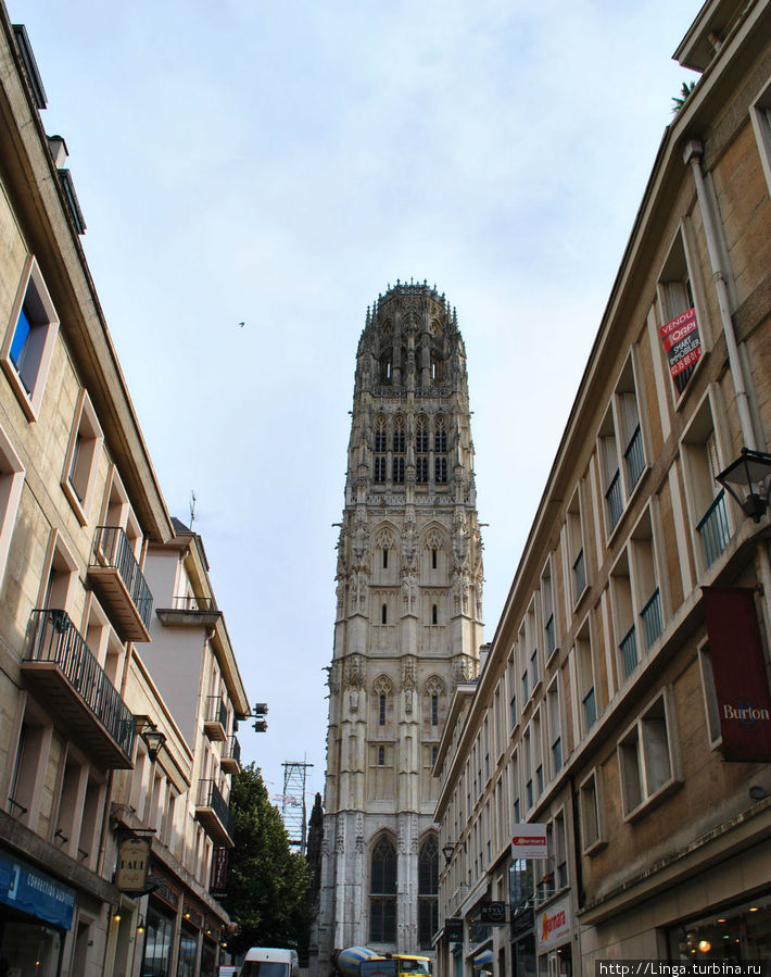 Собор Нотр-Дам де Руан Руан, Франция Собор Нотр-Дам де Руан Руан, Франция