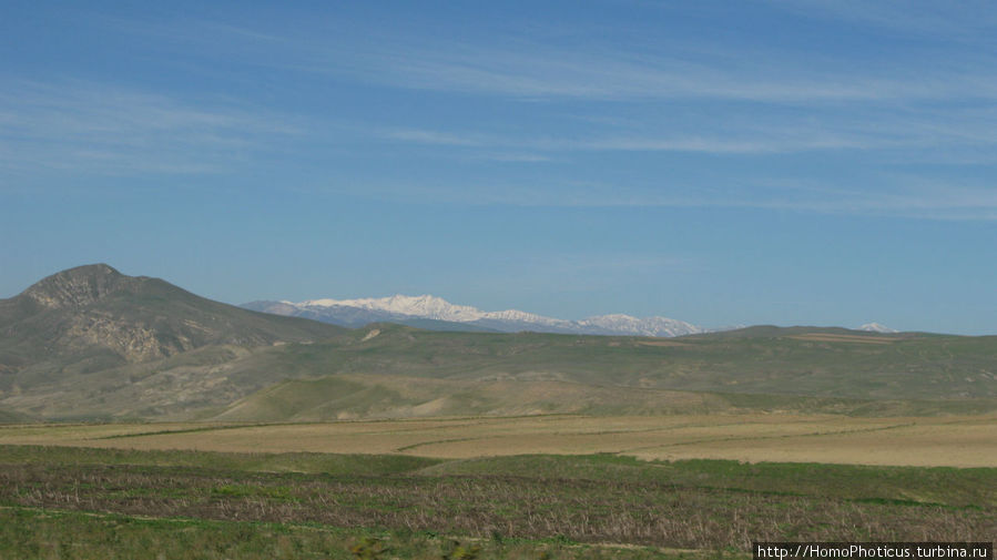 Вдоль Большого Кавказского хребта Шекинский район, Азербайджан