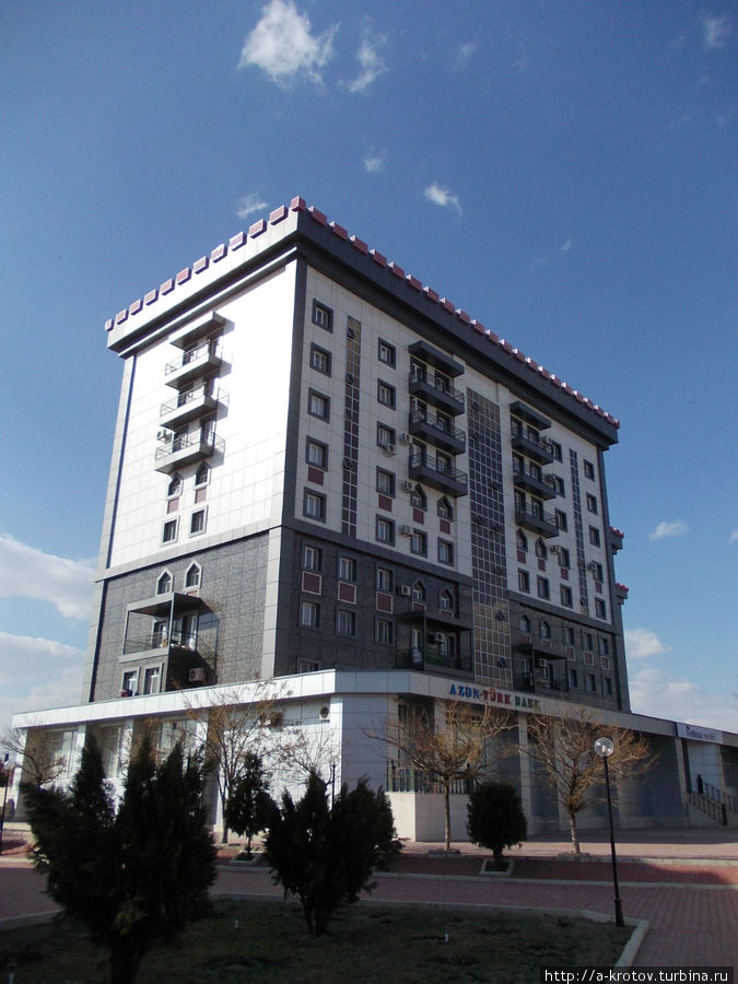 Есть и современные дома Есть и современные дома