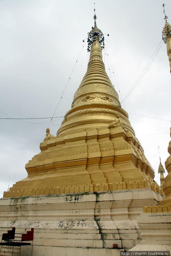 Главный городской монастырь Пиндайя, Мьянма