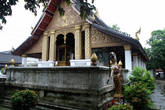 монастырь Моунена Сомпхуарам (Wat Mounena Somphouaram)