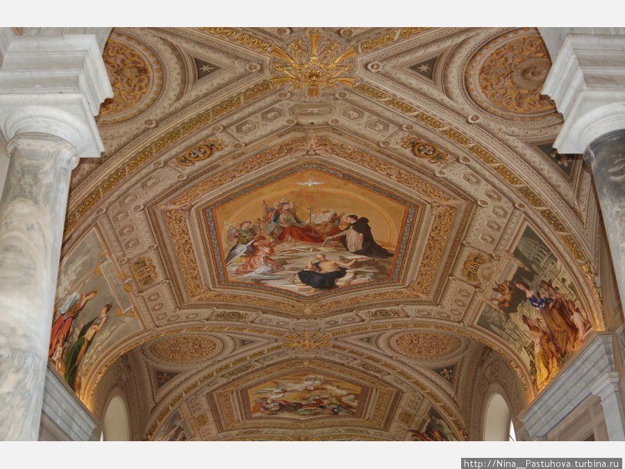 Настенные и потолочные росписи. Ватикан (столица), Ватикан