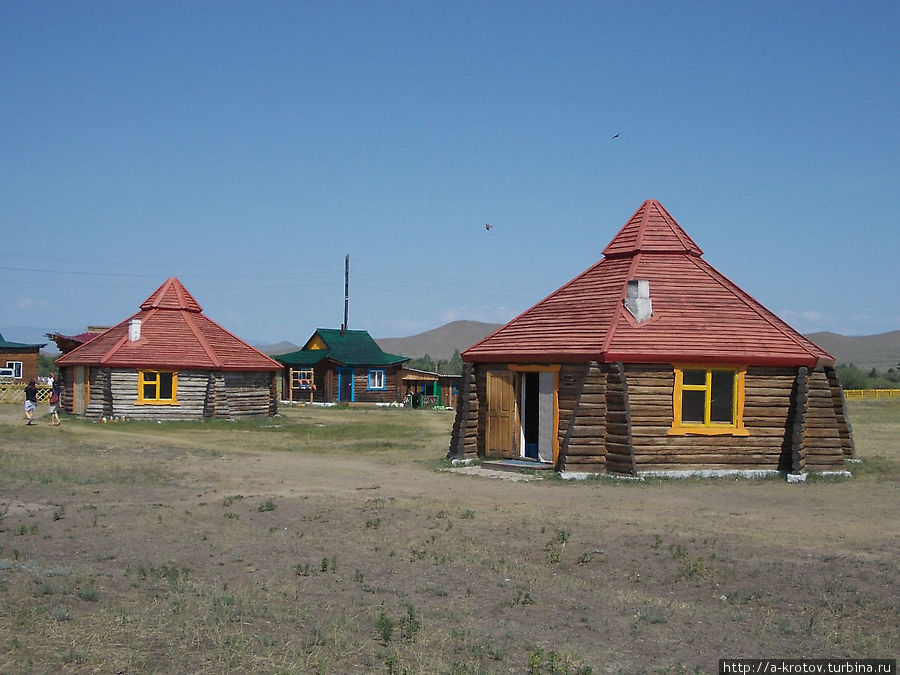 жилища монахов Чадан, Россия