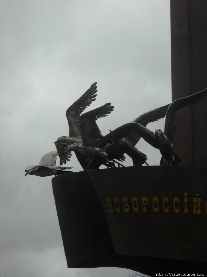 Чайки постамента Новороссийск, Россия