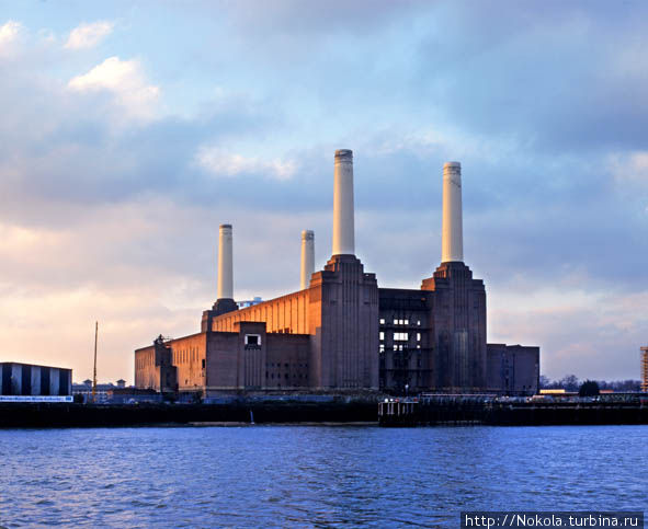 Электростанция Баттерси, изображение которой было использовано в оформлении пластинки  Animals группы  Pink Floyd Лондон, Великобритания