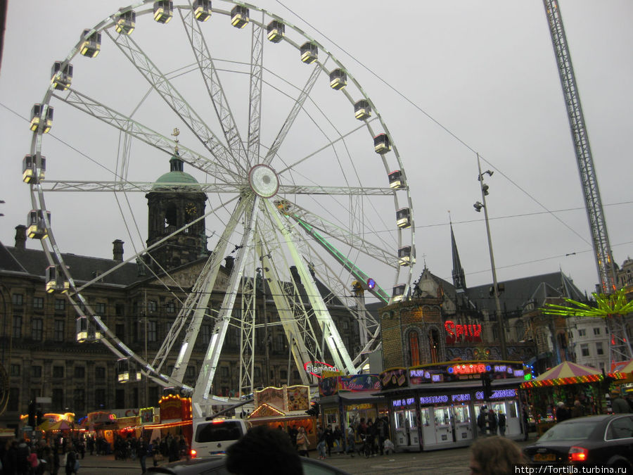 Площадь Дам в Амстердаме Нидерланды