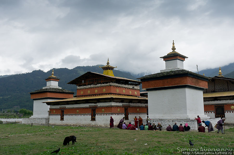 Монастырь Кончогсум-Лакханг Бутан