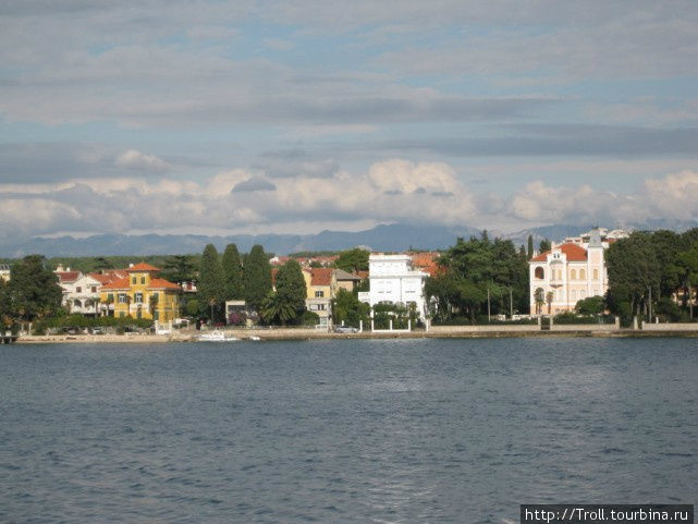 Задар - море, набережная, кампанилья и иже с ними Задар, Хорватия