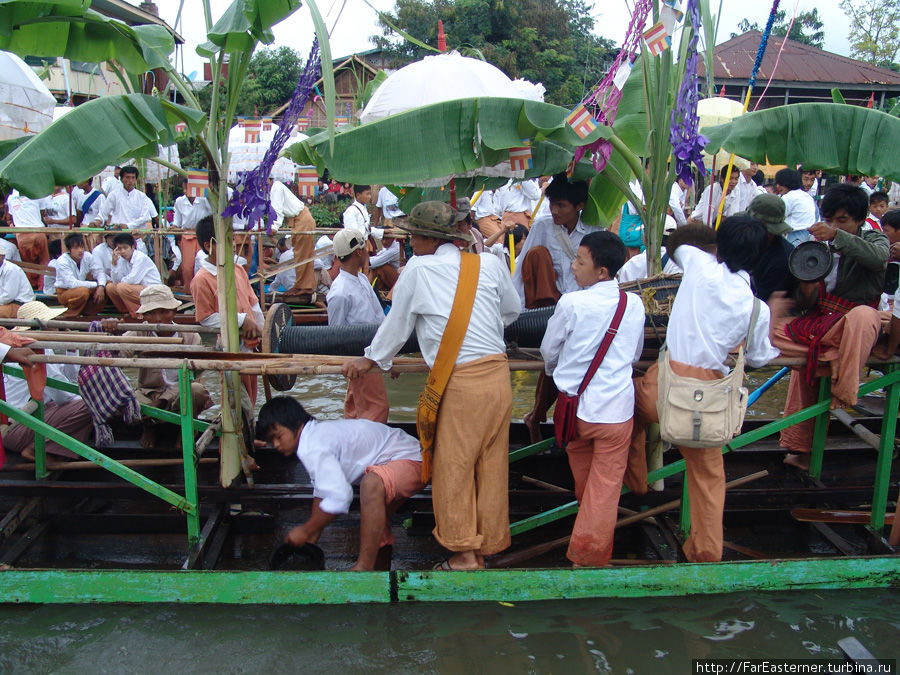 Фестиваль Фаунг До У, часть первая Озеро Инле, Мьянма