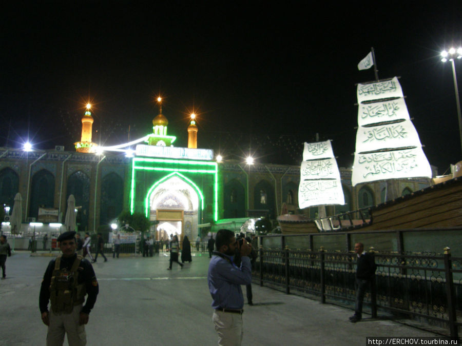 Мечеть и усыпальница имама Хусейна Кербела, Ирак
