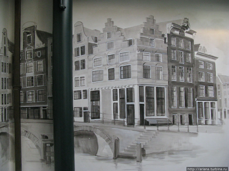 Стены разрисованы местными мастерами Амстердам, Нидерланды
