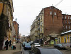 Вид на улицу с переулка Кравцова